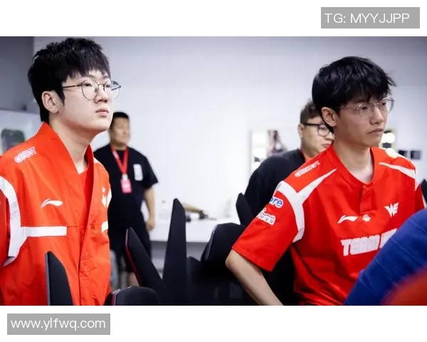 赛后分析：WE与TES对抗中的策略与实力较量全景回顾